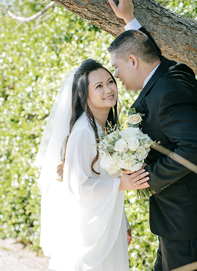 Scenic micro wedding at Laguna Hills park, documented with a relaxed, candid photography approach.