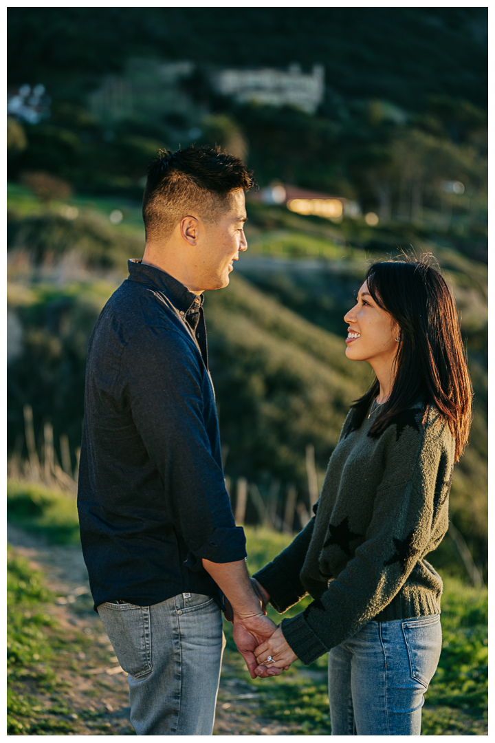 Surprise Proposal and Mini Engagement Photography at PV Secret Cove Lookout  in Palos Verdes Estates, Los Angeles, California