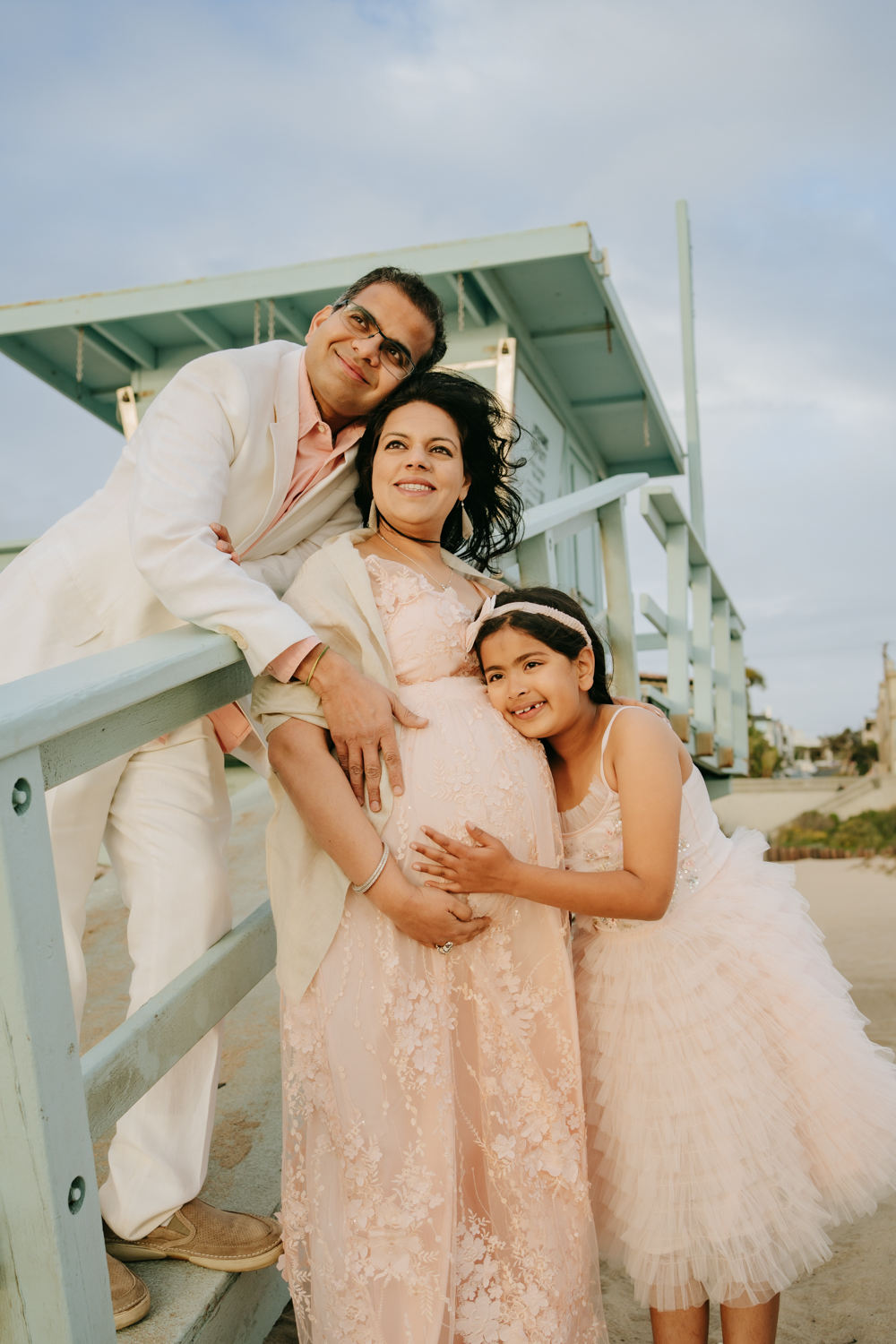 Family and Maternity Photos at Manhattan Beach, Los Angeles, California