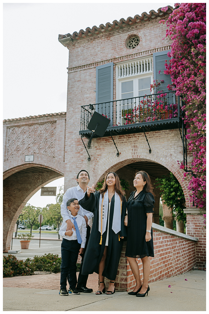 Senior Portraits with Family in Palos Verdes, Los Angeles, California