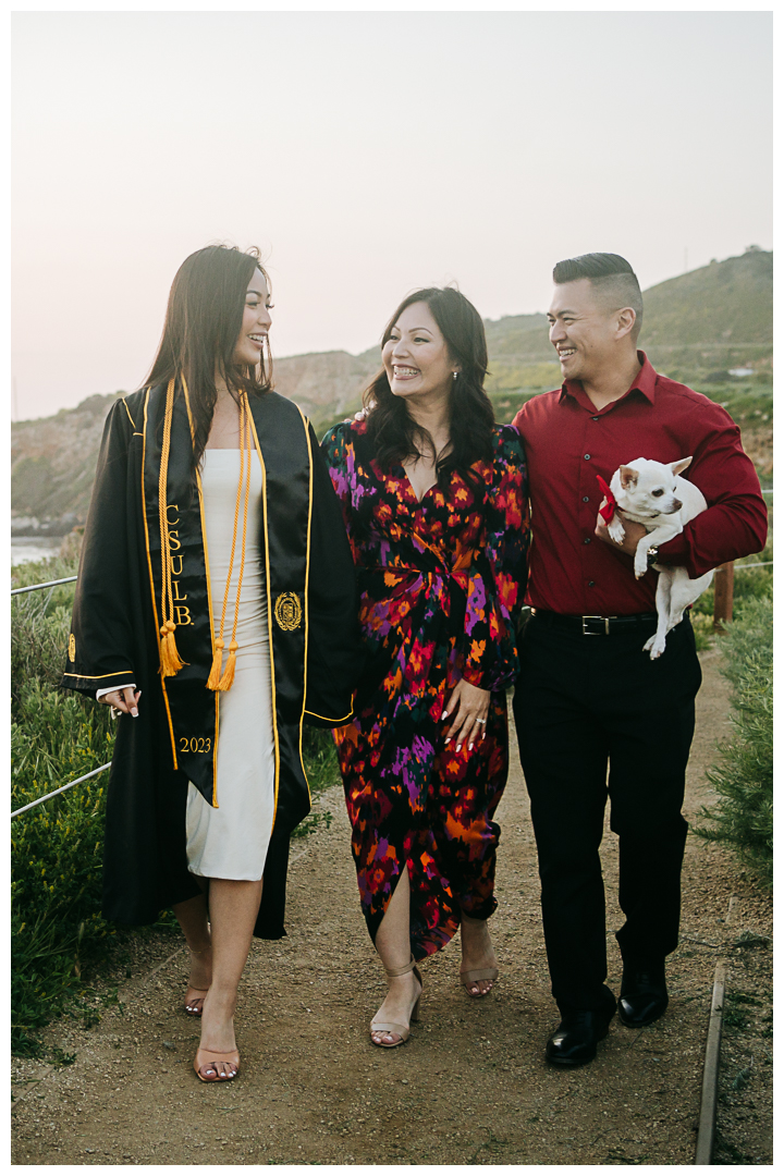 CSULB College Graduation Family Photos in Palos Verdes Estates, Los Angeles, California