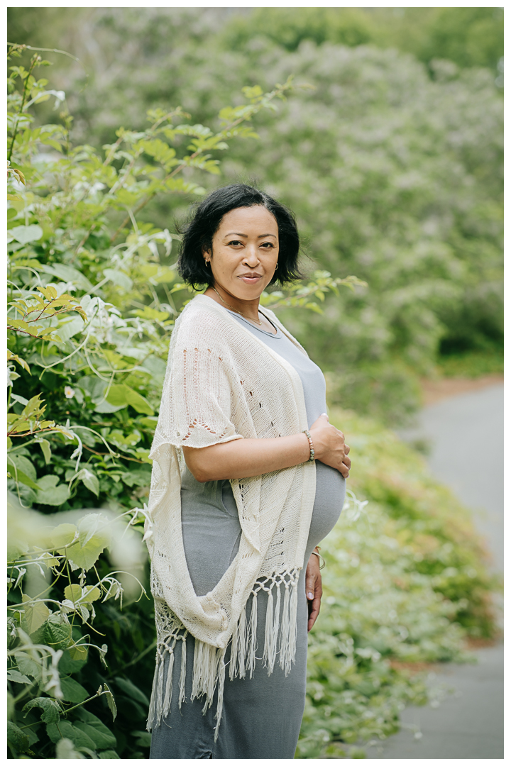 Maternity and Family Photoshoot at South Coast Botanical Garden in Palos Verdes, California