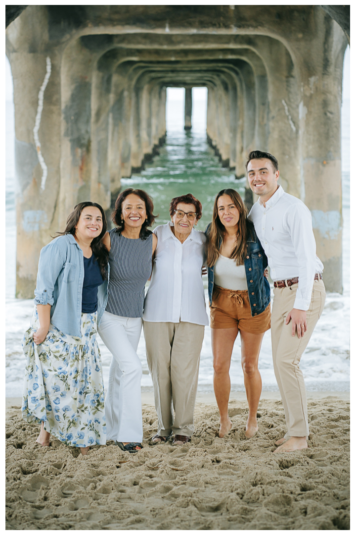 Multigeneration Family Photos under Manhattan Beach Pier