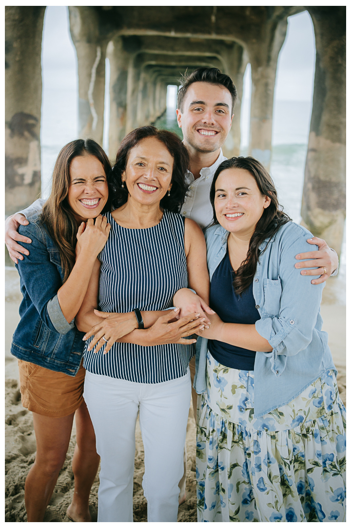 Multigeneration Family Photos under Manhattan Beach Pier