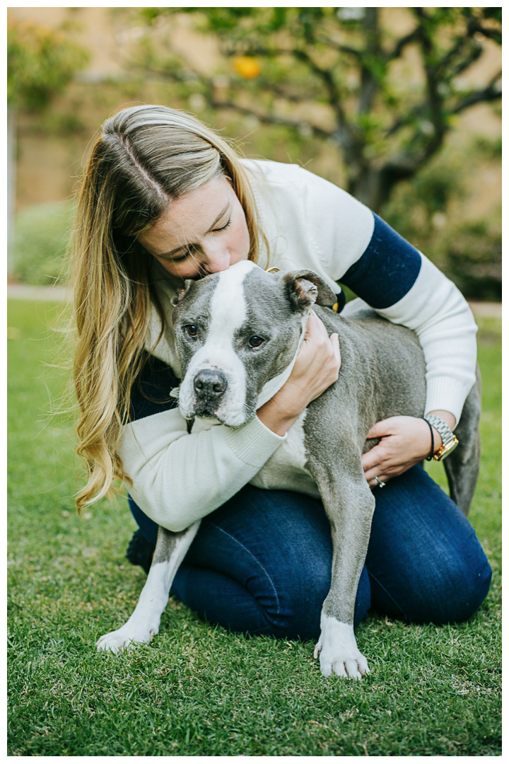 Family Photos with Pet at home | The Harvilla Family