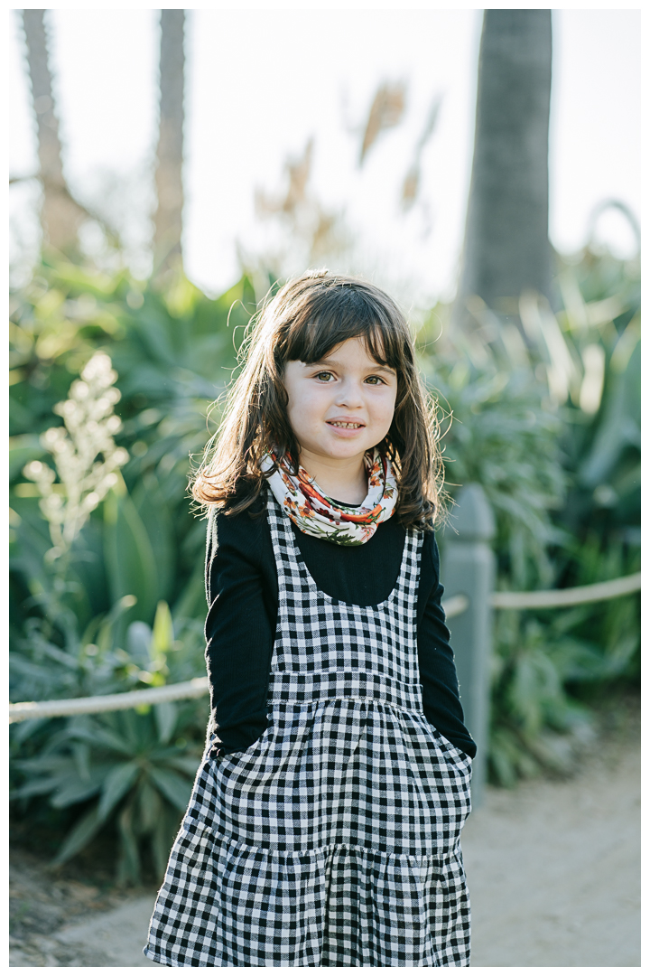 Holiday Mini Session for Family Photos at Santa Monica, Los Angeles, California