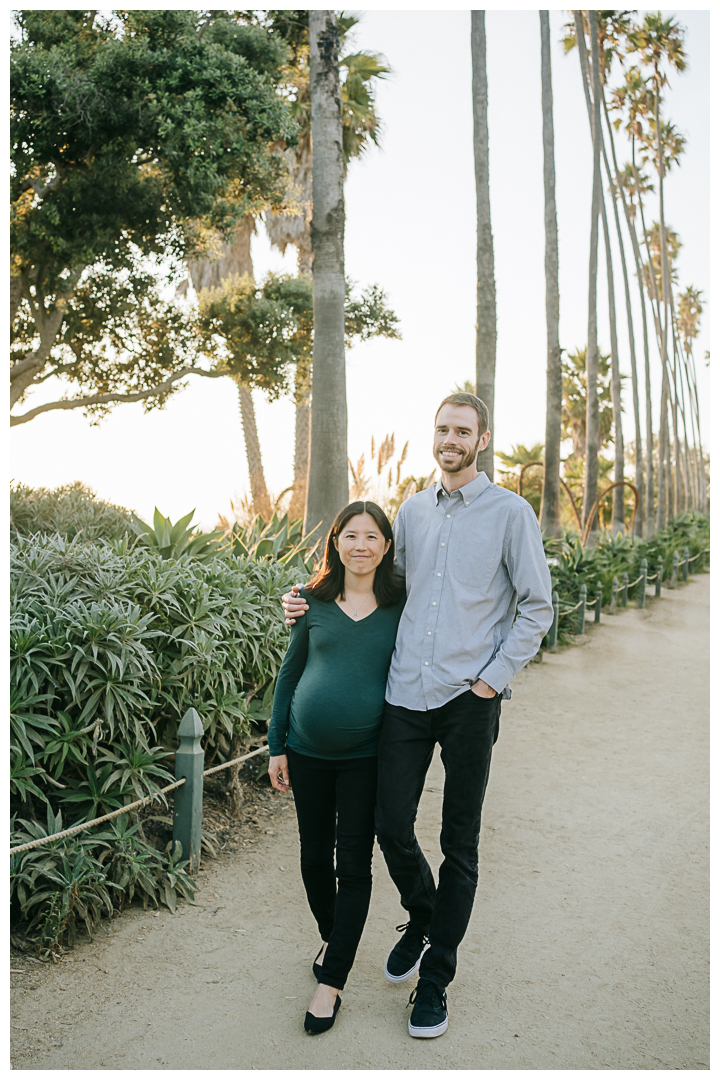 Holiday Mini Session for Family Photos at Santa Monica, Los Angeles, California