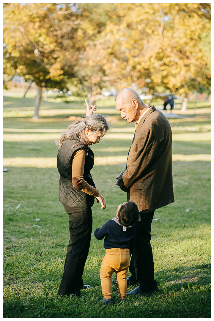 Multigeneration Family Photos at Delthorne Park in Torrance, California