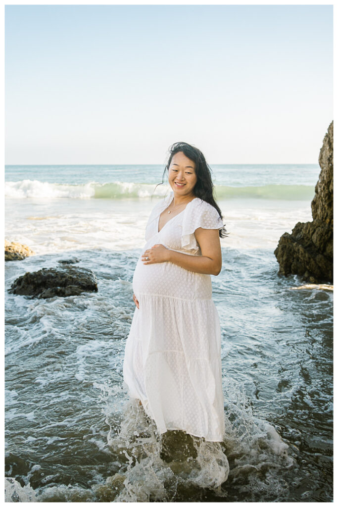 El Matador Beach in Malibu Maternity Photo Session | Linda & Chen