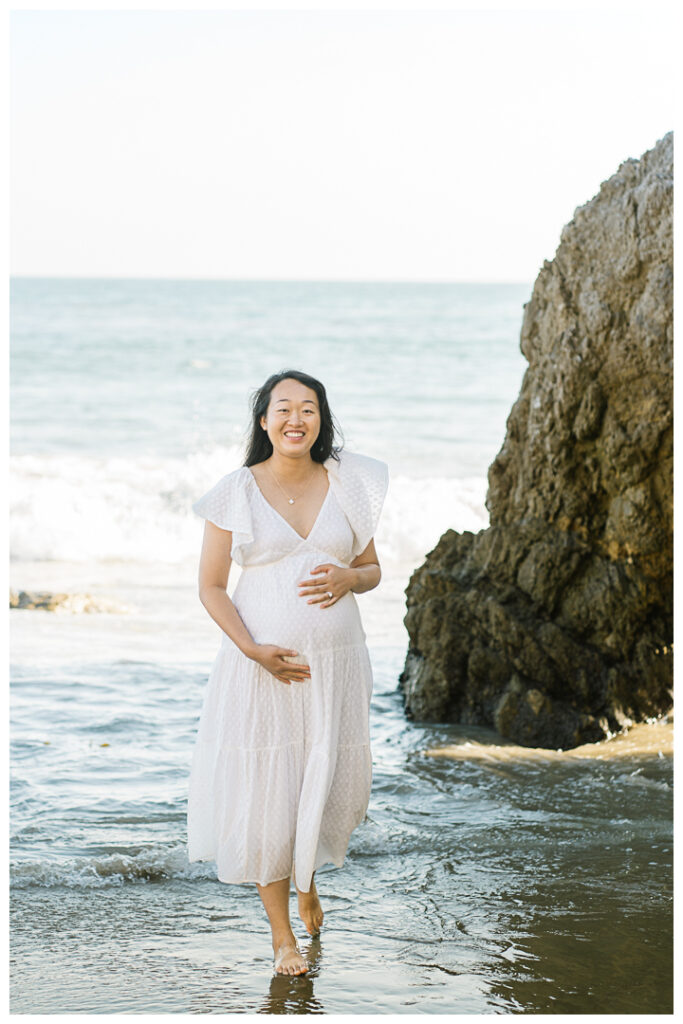 El Matador Beach in Malibu Maternity Photo Session | Linda & Chen