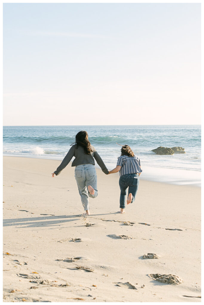 Orange County Surprise Proposal and Engagement Photos at Laguna Beach