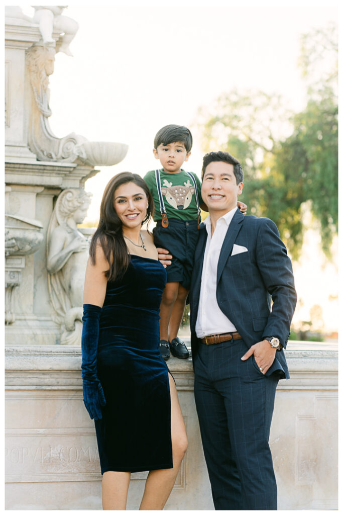 Palos Verdes Family Photos at Malaga Cove Plaza