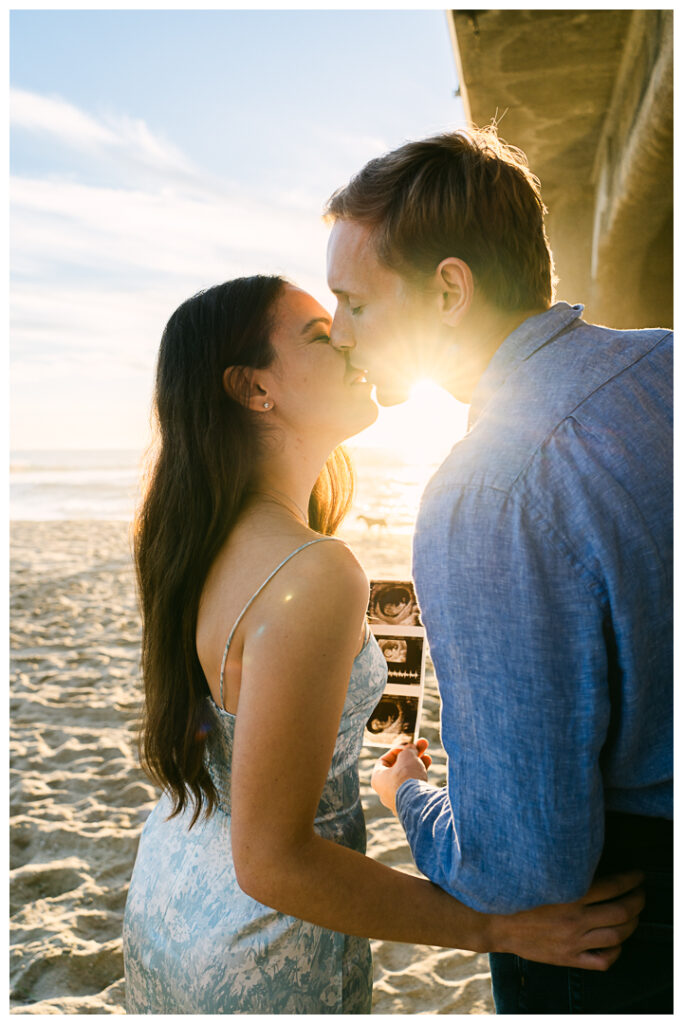 Manhattan Beach Pier Maternity Photos