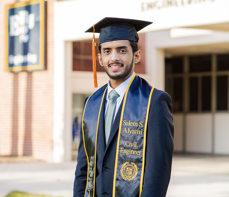 CSULB graduate graduation portrait photography session Yelp review